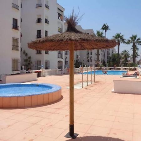 Appartement Piso Playa Malaga à San Luis de Sabinillas Extérieur photo